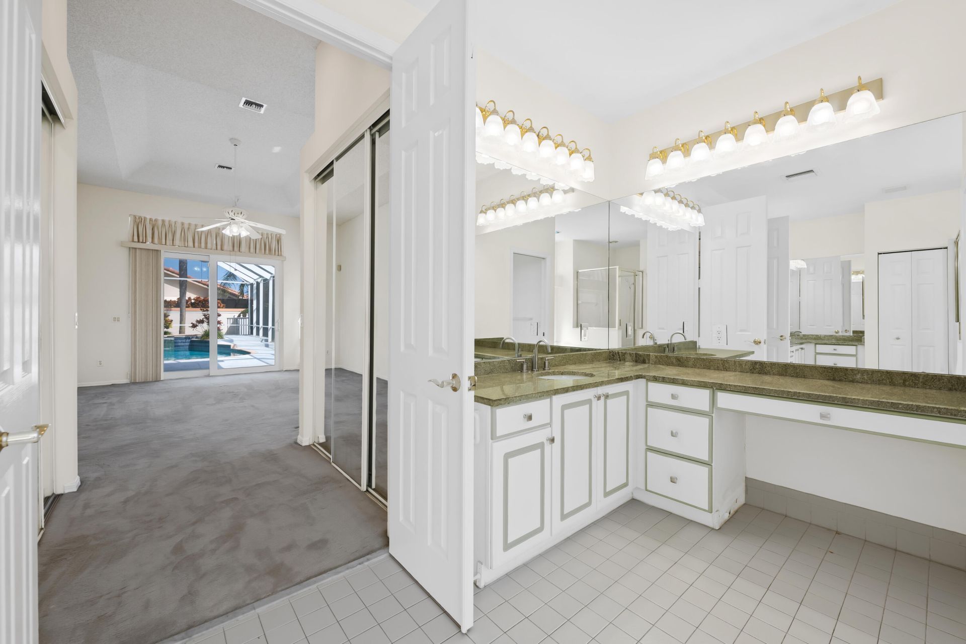 2730 Tecumseh Drive, West Palm Beach, FL 33409 Photo