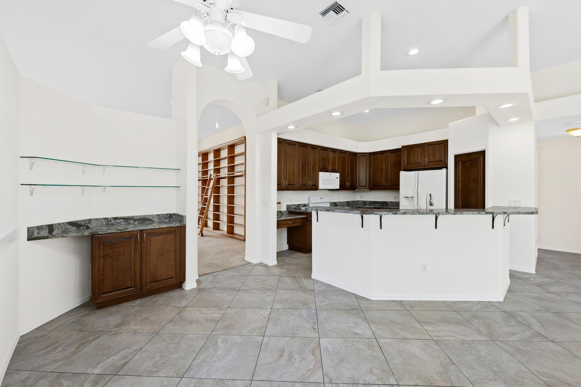 2730 Tecumseh Drive, West Palm Beach, FL 33409 Photo