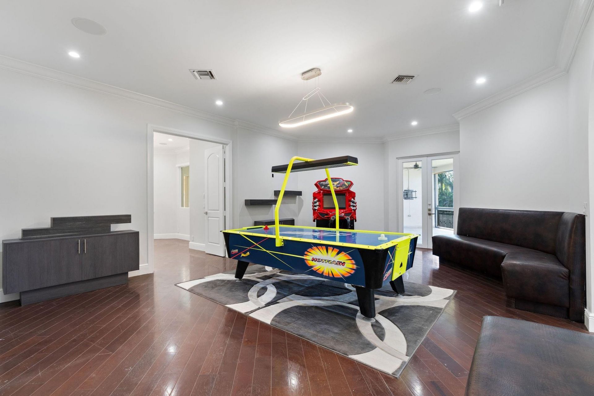 16850 Stratford Ct, Southwest Ranches, FL 33331 Photo