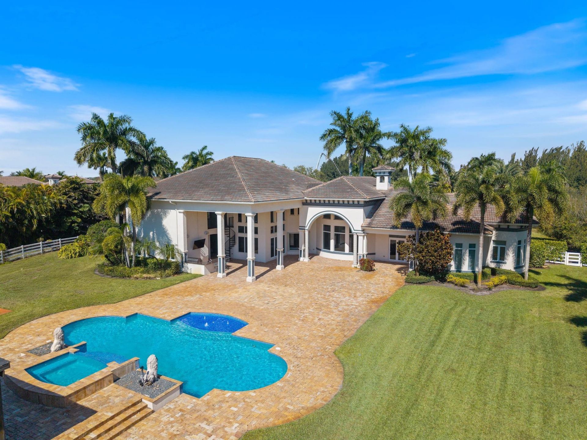 16850 Stratford Ct, Southwest Ranches, FL 33331 Photo