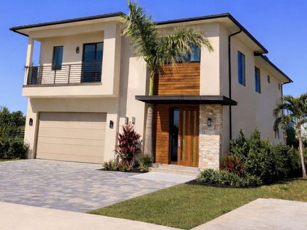 245 NE 11th Street, Delray Beach, FL 33483