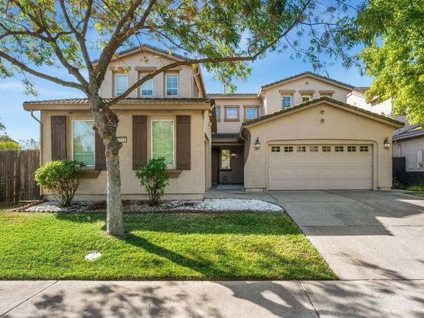 5212 5212 Namath Cir, Elk Grove, CA 95757
