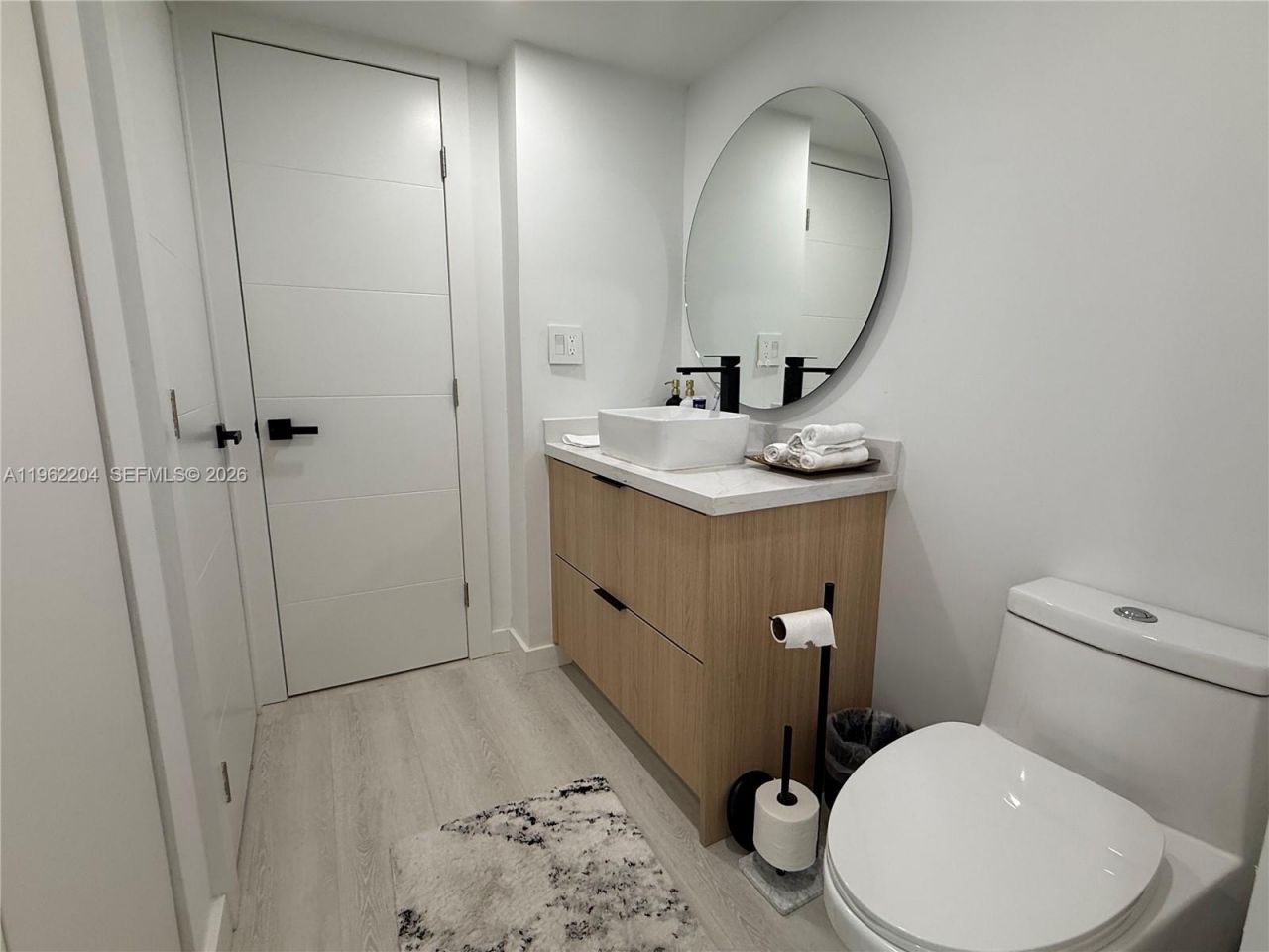 1849 S Ocean Dr , Unit 406, Hallandale Beach, FL 33009 Photo