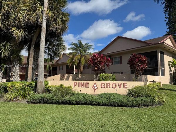 11289 SW 88th St , Unit 214L, Miami, FL 33176