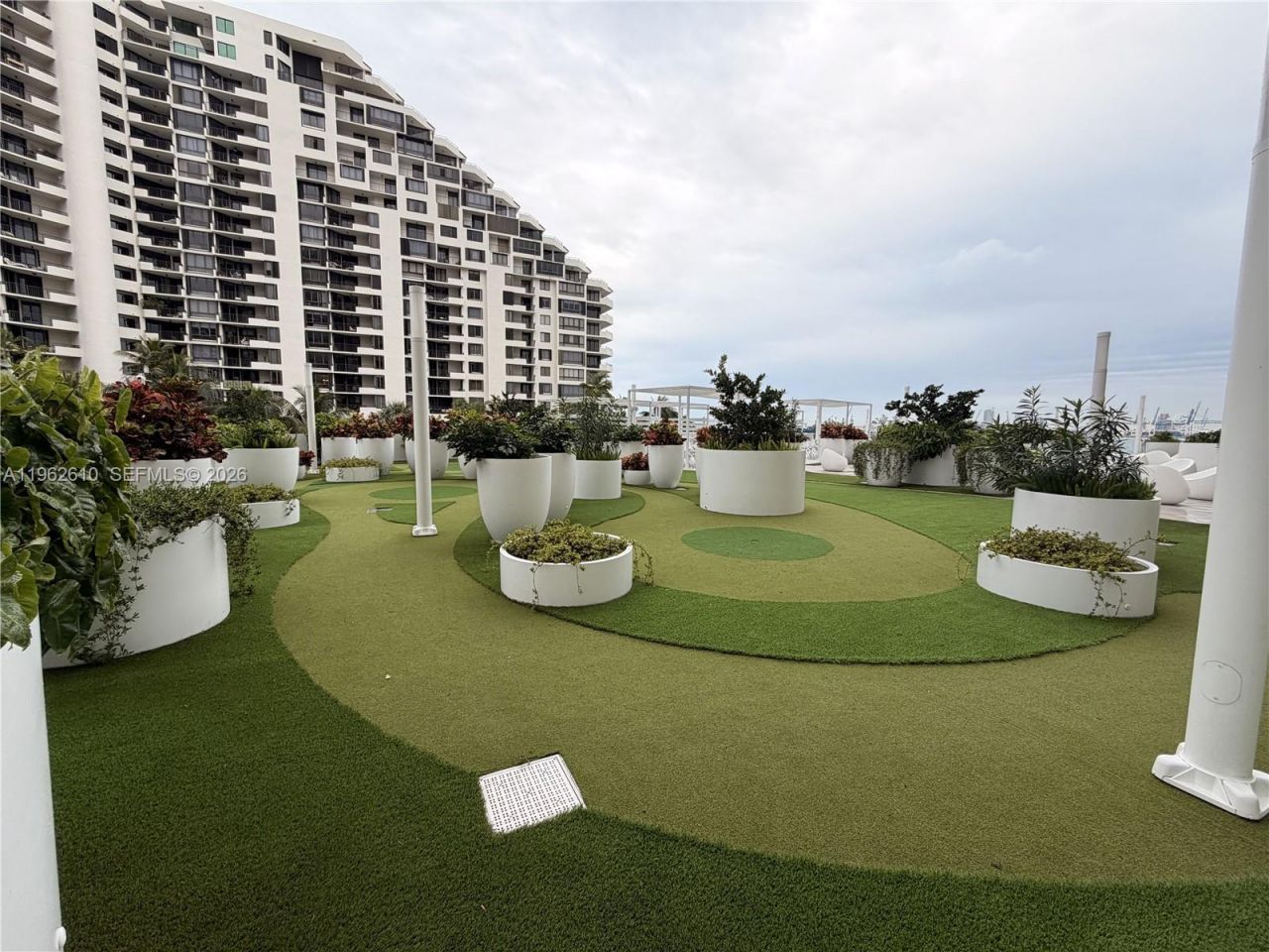 770 Claughton Island Dr, Unit 606, Miami, FL 33131 Photo