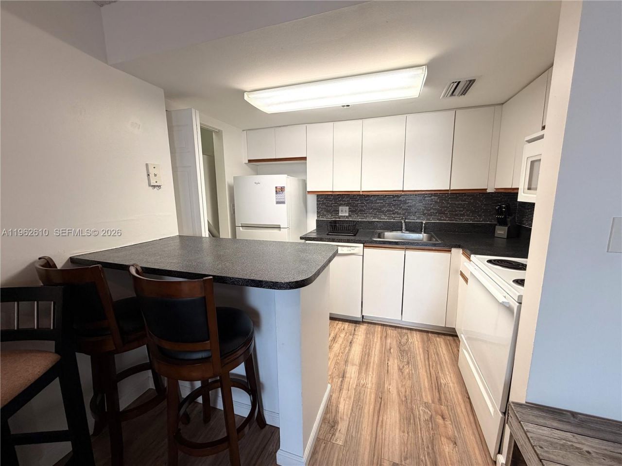 770 Claughton Island Dr, Unit 606, Miami, FL 33131 Photo