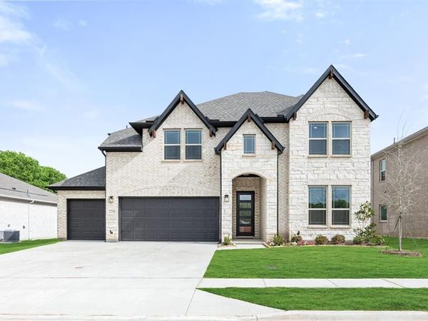 1230 Anderson Drive, Trenton, TX 75490