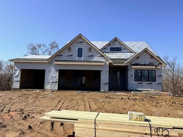 11110 S 98th Avenue, Papillion, NE 68046