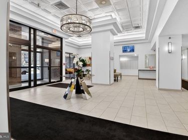 1808 OLD MEADOW ROAD, Unit 1105, MCLEAN, VA 22102