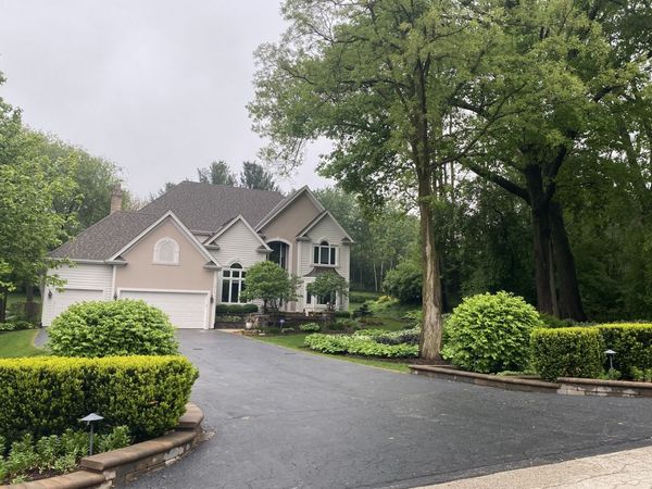 1312 Galloway Drive, Woodstock, IL 60098