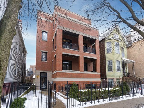 3248 N Kenmore Avenue, Unit 3, Chicago, IL 60657