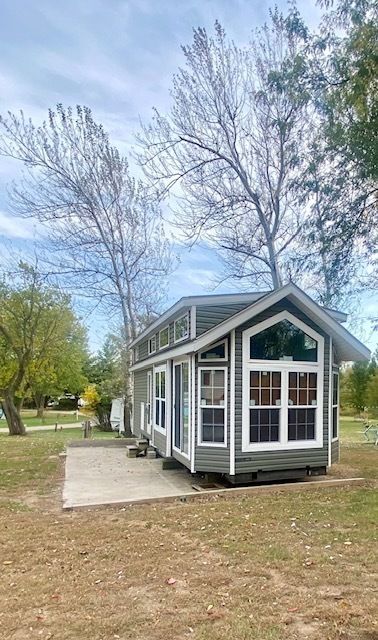 28/38 Woodhaven, Sublette, IL 61367 Main Photo