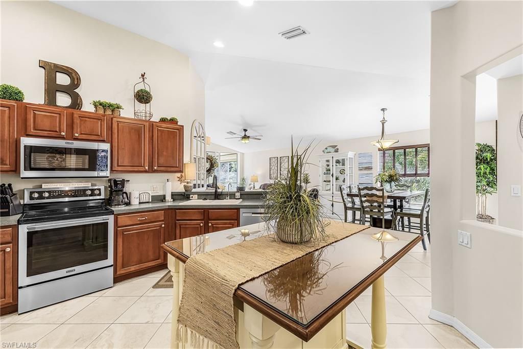 9595 Hemingway Ln, Unit 4102, Fort Myers, FL 33913 Photo