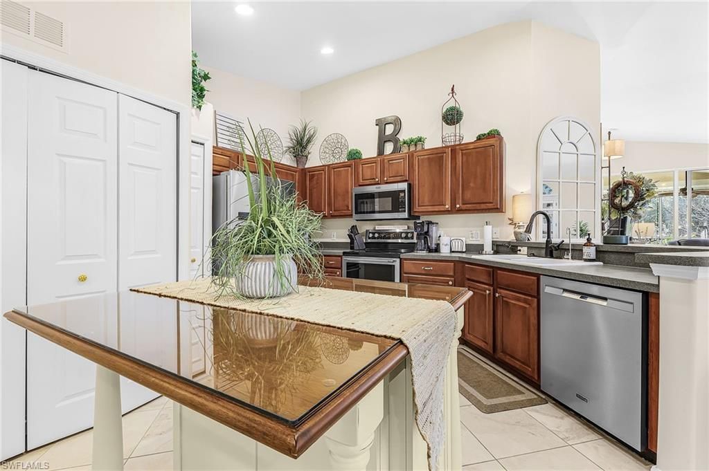 9595 Hemingway Ln, Unit 4102, Fort Myers, FL 33913 Photo