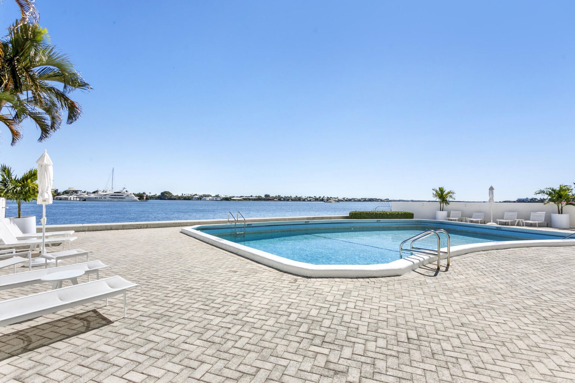 1200 S Flagler Drive S, Unit 201, West Palm Beach, FL 33401 Photo