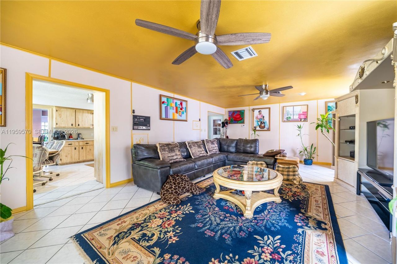 6337 SW 32nd St, Miramar, FL 33023 Photo