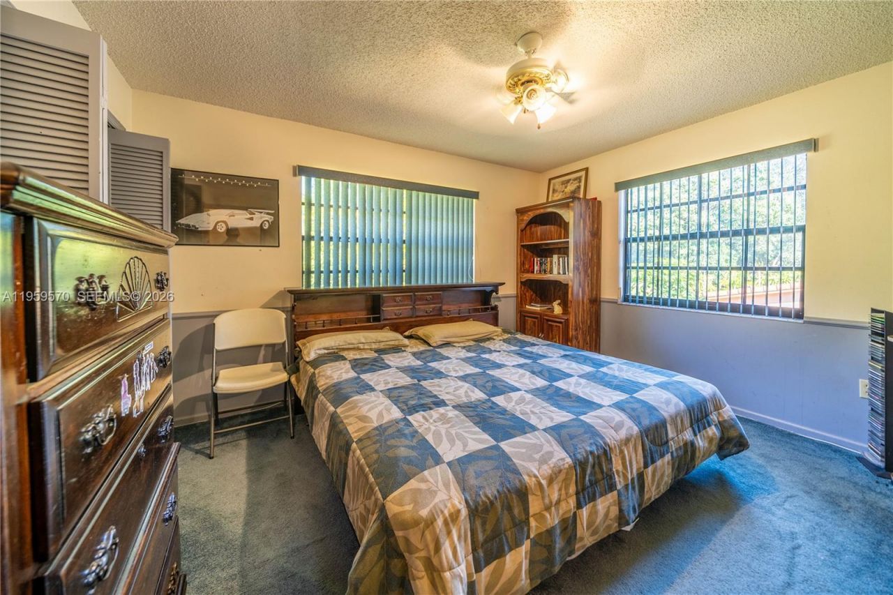 6337 SW 32nd St, Miramar, FL 33023 Photo