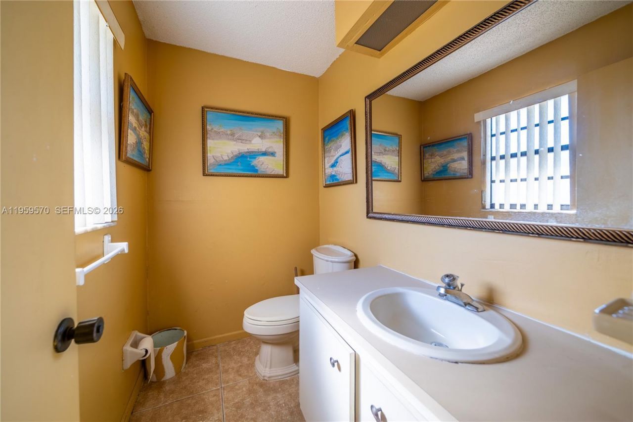 6337 SW 32nd St, Miramar, FL 33023 Photo