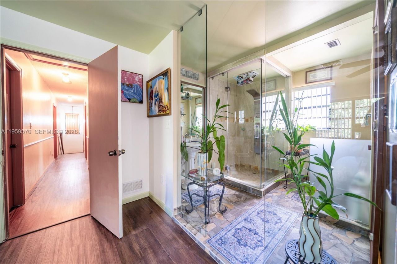 6337 SW 32nd St, Miramar, FL 33023 Photo