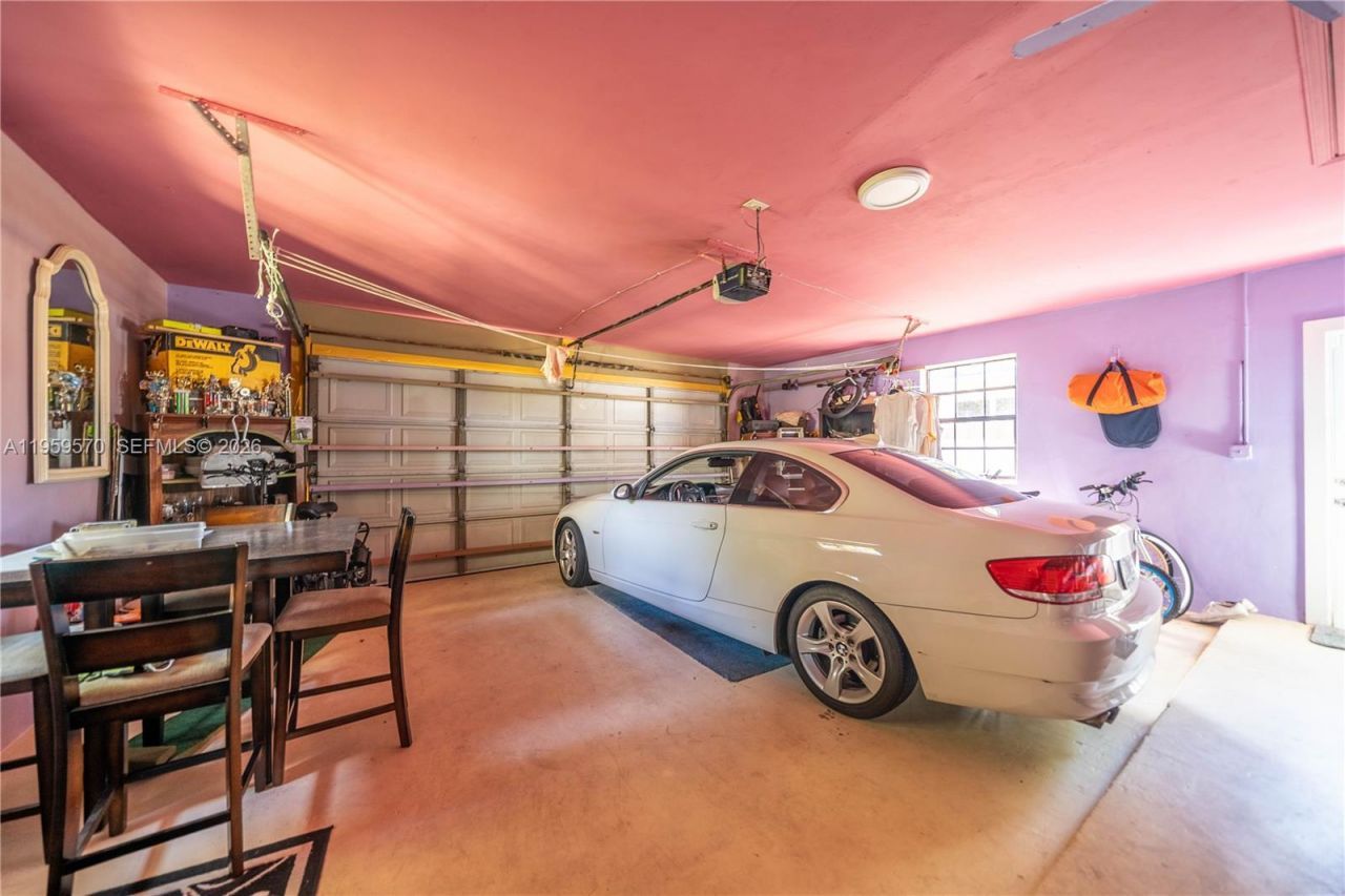 6337 SW 32nd St, Miramar, FL 33023 Photo