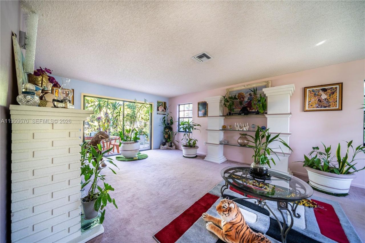 6337 SW 32nd St, Miramar, FL 33023 Photo