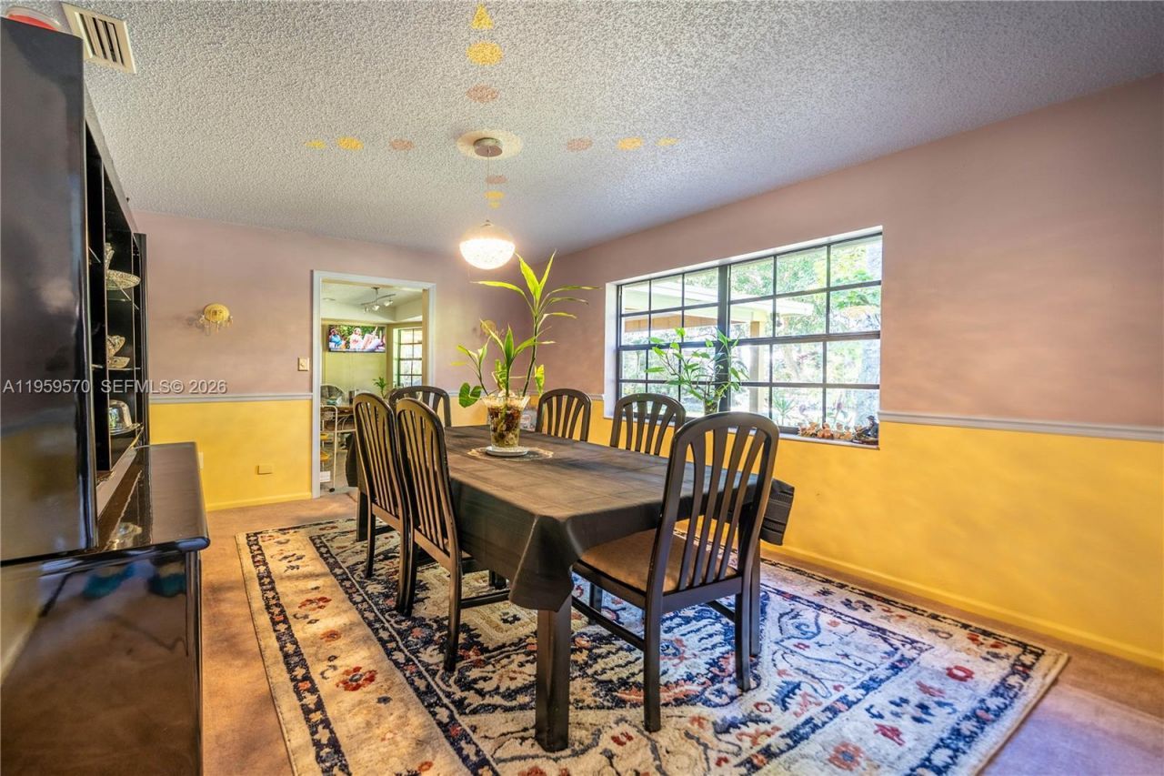 6337 SW 32nd St, Miramar, FL 33023 Photo