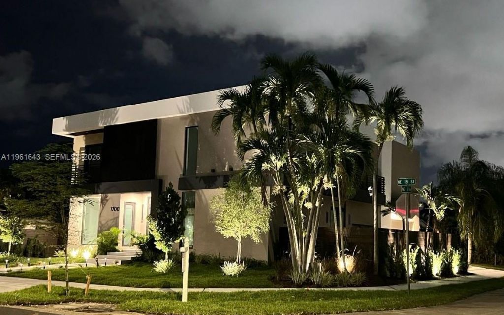 1700 NE 18th St, Fort Lauderdale, FL 33305 Photo