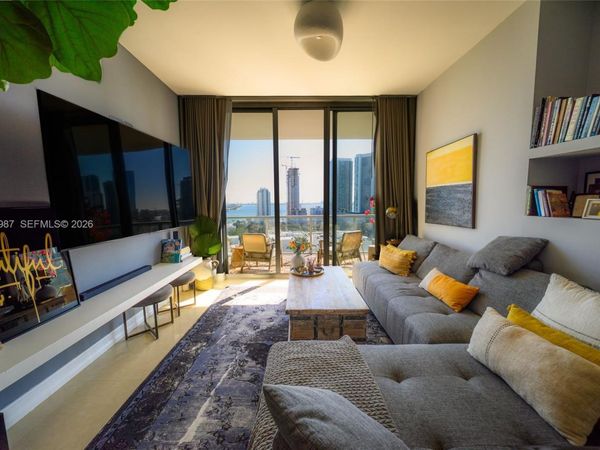 3470 E Coast Ave , Unit H1714, Miami, FL 33137