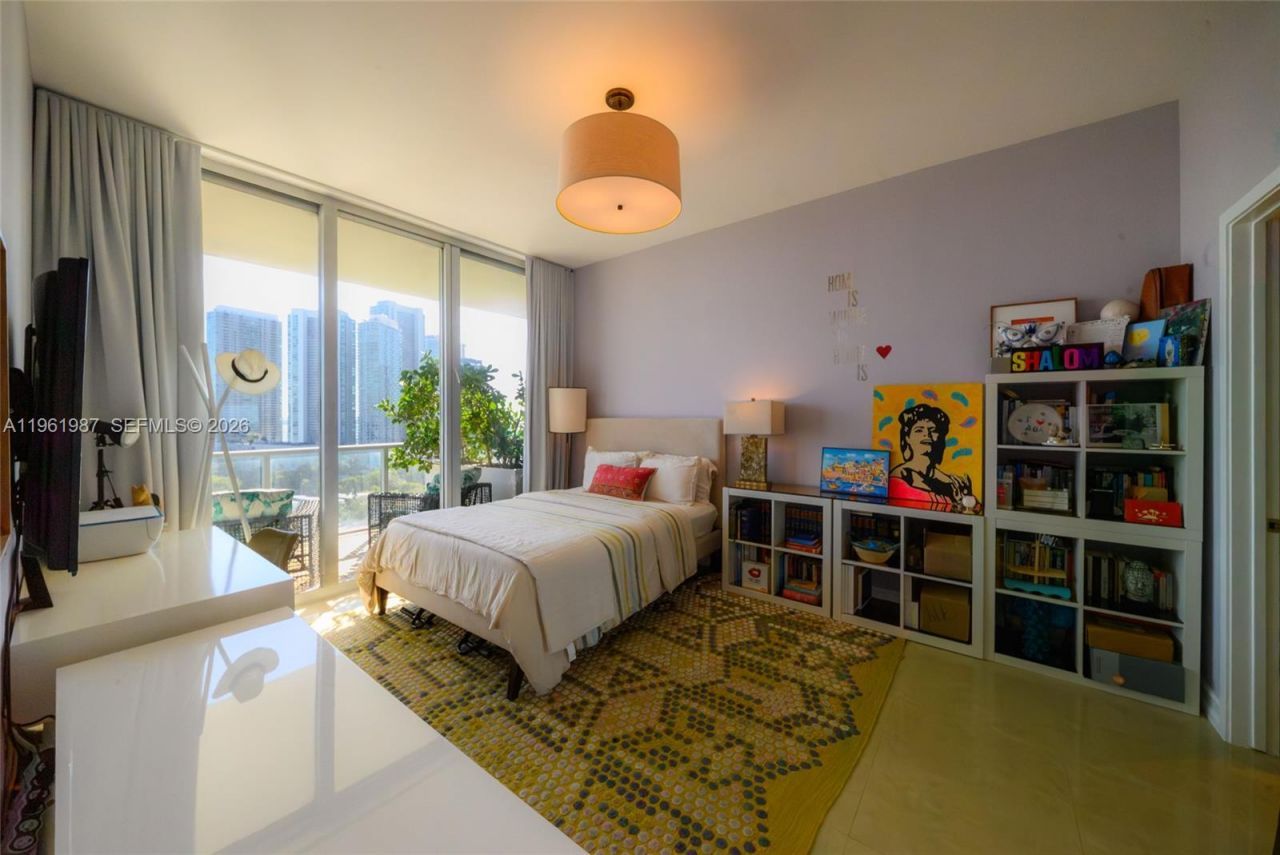 3470 E Coast Ave , Unit H1714, Miami, FL 33137 Photo