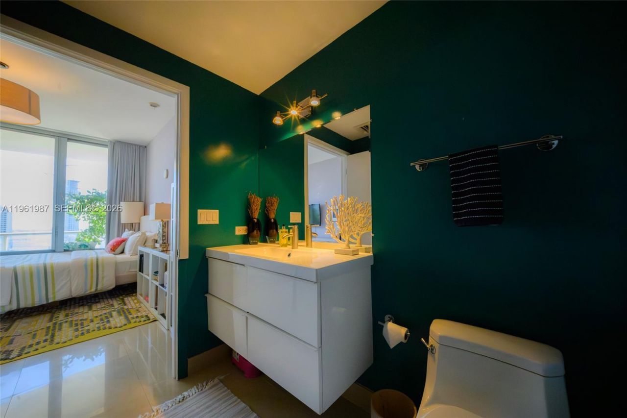 3470 E Coast Ave , Unit H1714, Miami, FL 33137 Photo