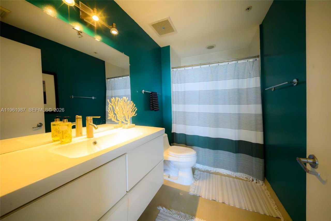 3470 E Coast Ave , Unit H1714, Miami, FL 33137 Photo