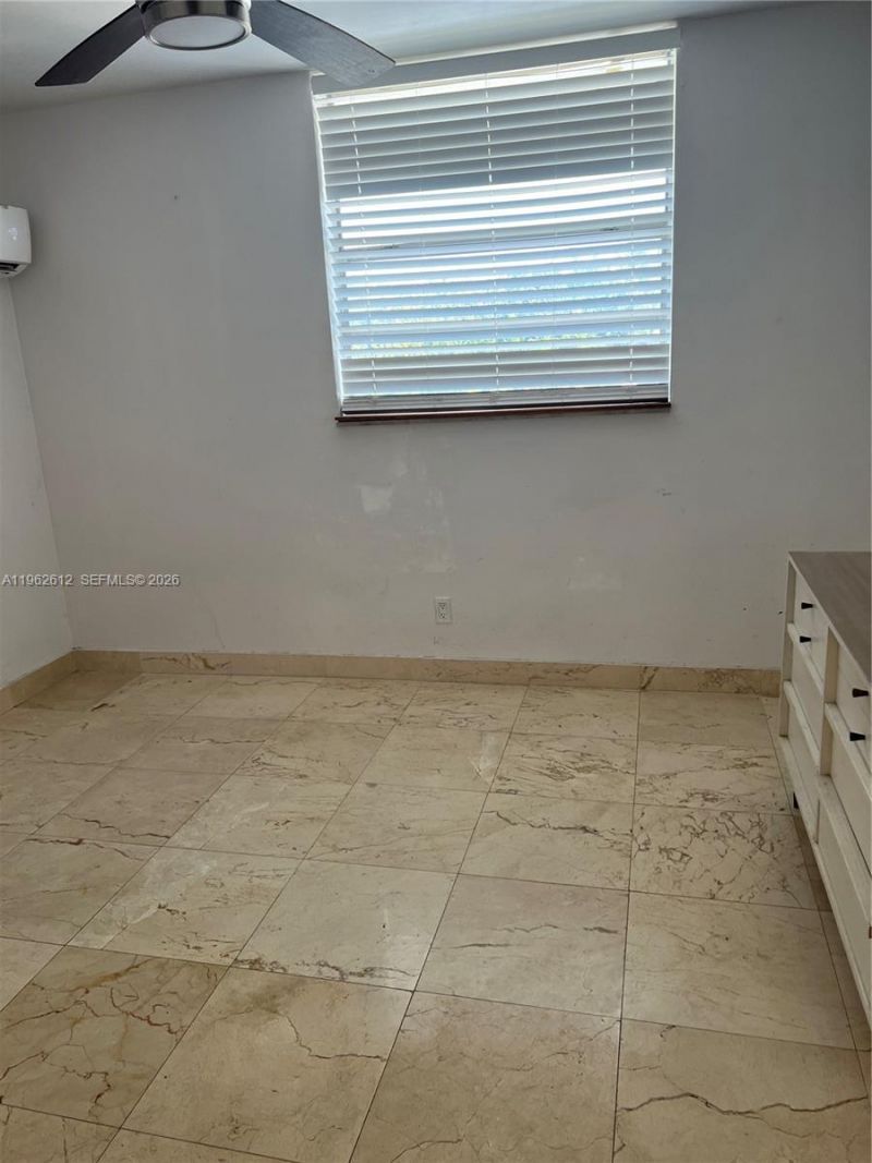 915 Jefferson Ave , Unit 4F, Miami Beach, FL 33139 Photo