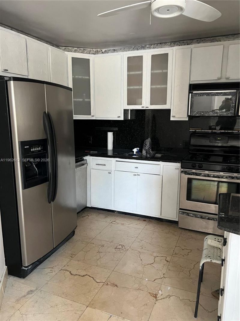 915 Jefferson Ave , Unit 4F, Miami Beach, FL 33139 Photo