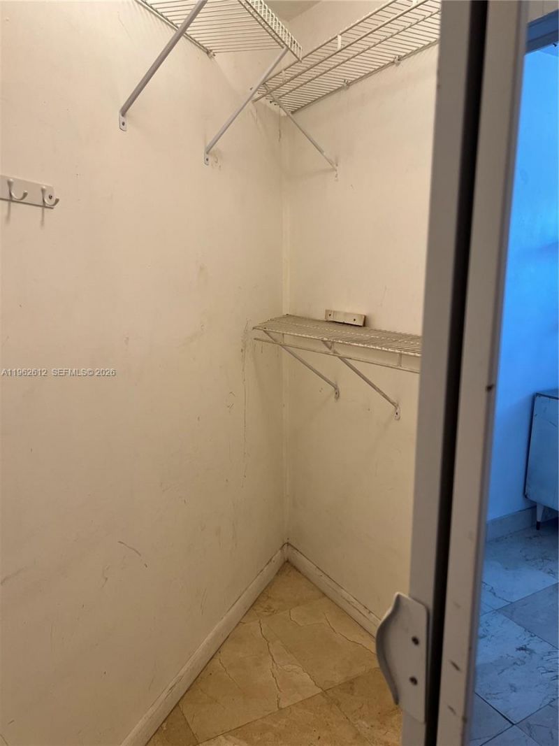 915 Jefferson Ave , Unit 4F, Miami Beach, FL 33139 Photo