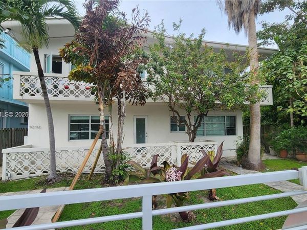 1010 Pennsylvania Ave, Unit 16, Miami Beach, FL 33139