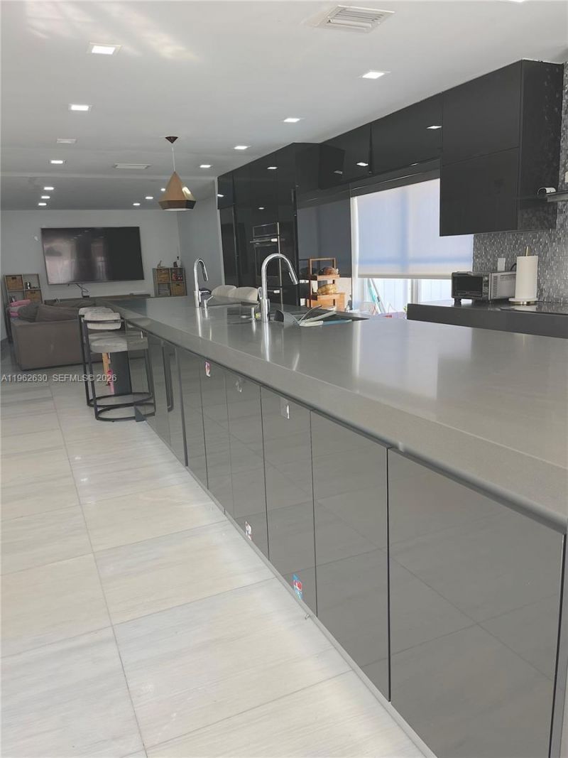 3340 SW 50th St , Hollywood, FL 33312 Photo