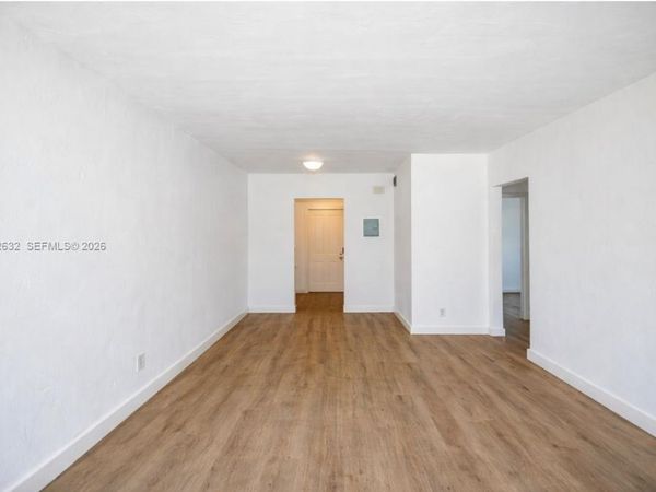 800 83rd St, Unit 1, Miami Beach, FL 33141