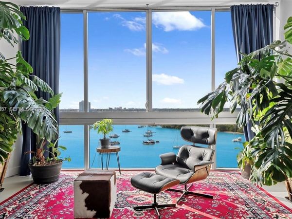 7934 West Dr, Unit 901, North Bay Village, FL 33141