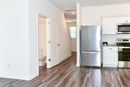 205 Trumpet Vine Drive photo 4