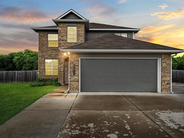 202 Milky Way Road, Bruceville, TX 76630