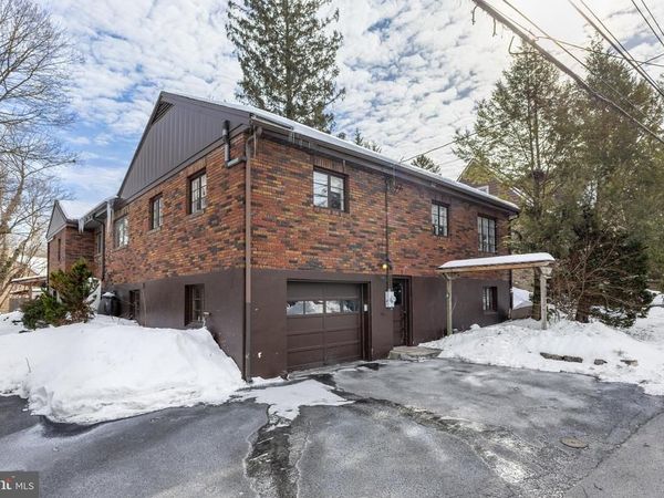 612 HOLLY COURT, STATE COLLEGE, PA 16801