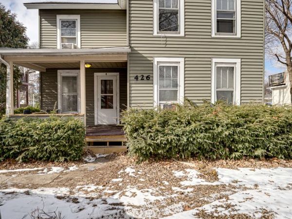 426 N Lake Street, Unit 1, Aurora, IL 60506