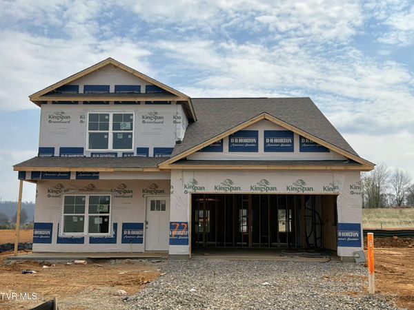 218 Artist Avenue, Johnson City, TN 37615