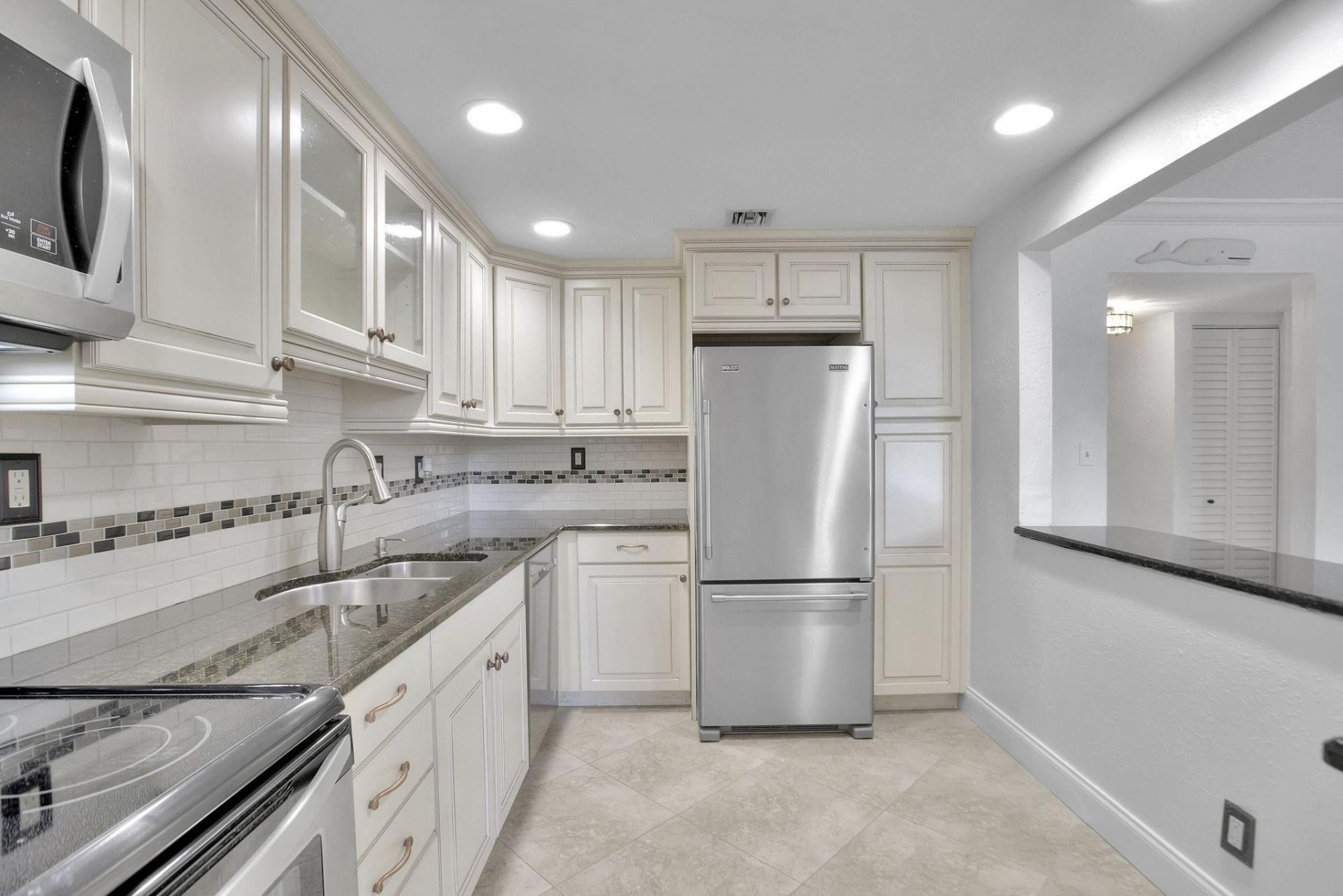 740 S Federal Hwy, Unit 202, Pompano Beach, FL 33062 Photo