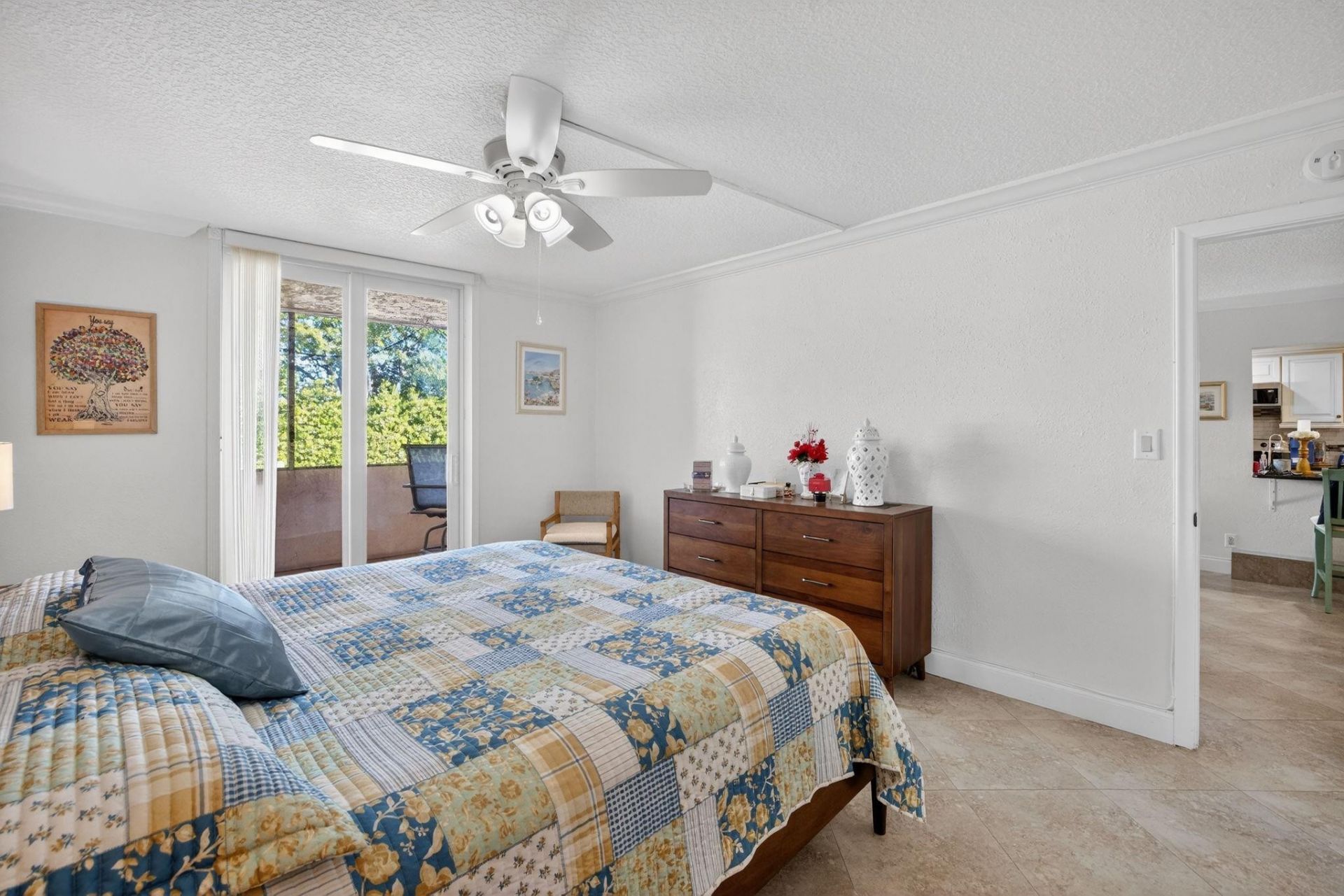 740 S Federal Hwy, Unit 202, Pompano Beach, FL 33062 Photo