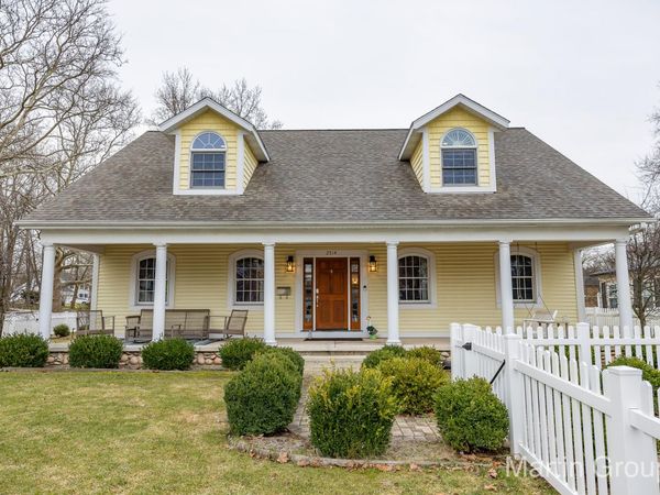 2514 Hall Street SE, Grand Rapids, MI 49506