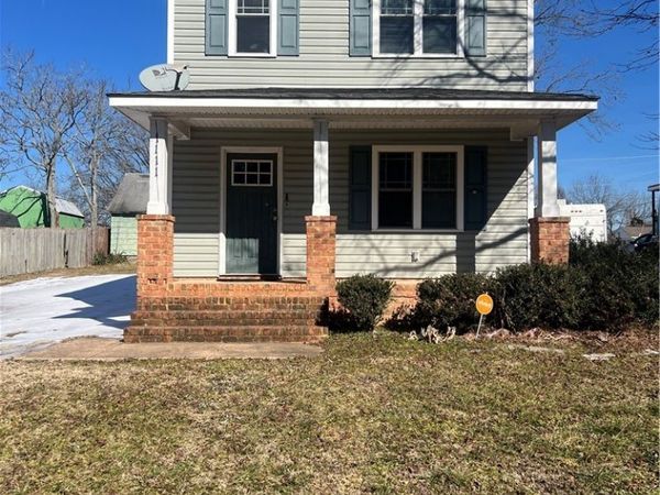 1111 Tabb Avenue , Hopewell, VA 23860
