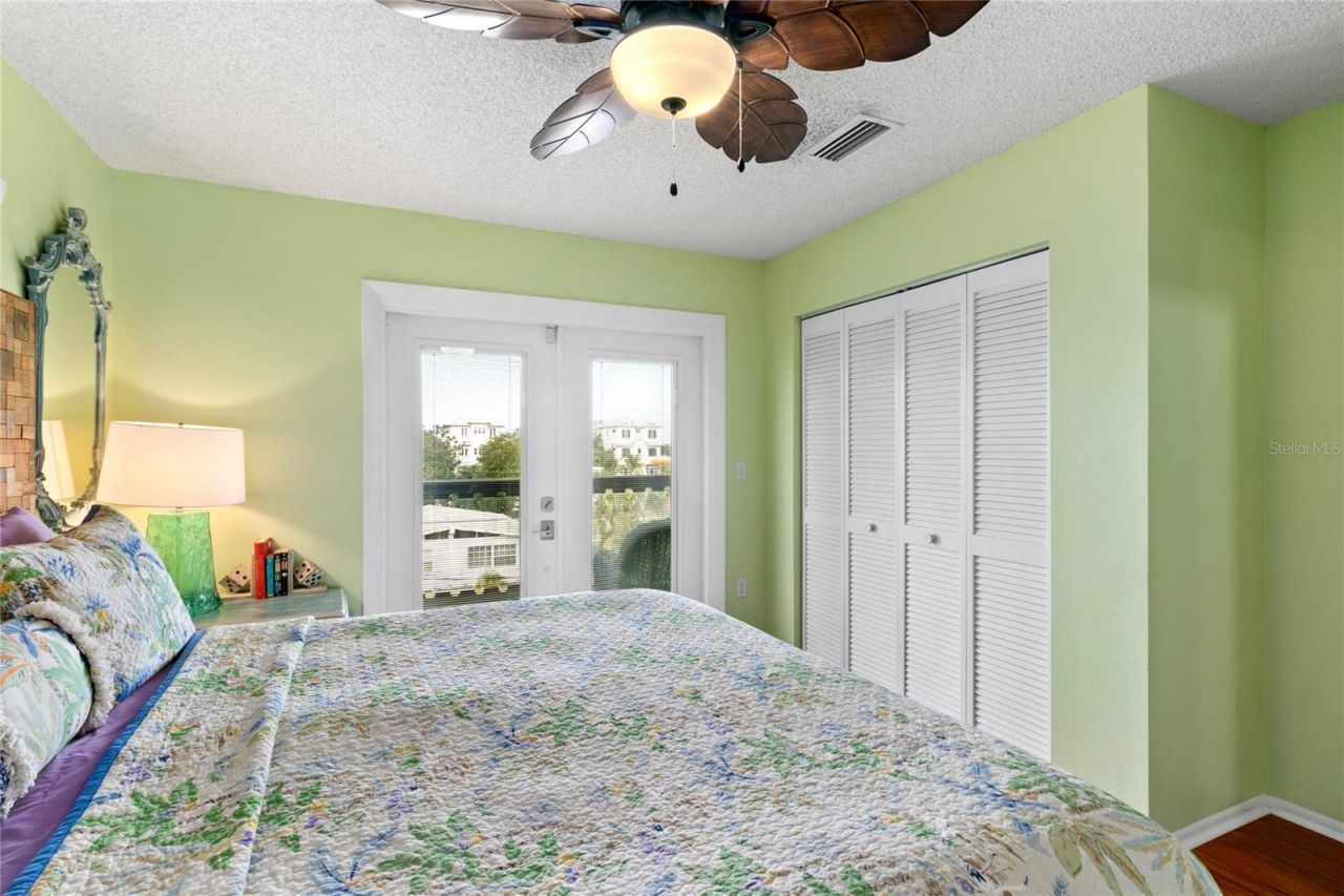 2511 Avenue C, Unit West, Bradenton Beach, FL 34217 Photo