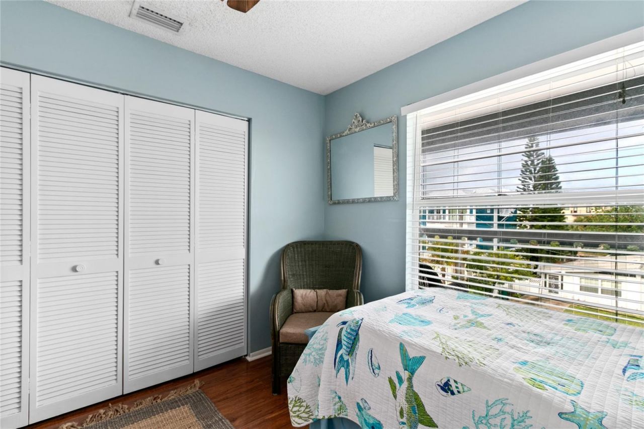 2511 Avenue C, Unit West, Bradenton Beach, FL 34217 Photo