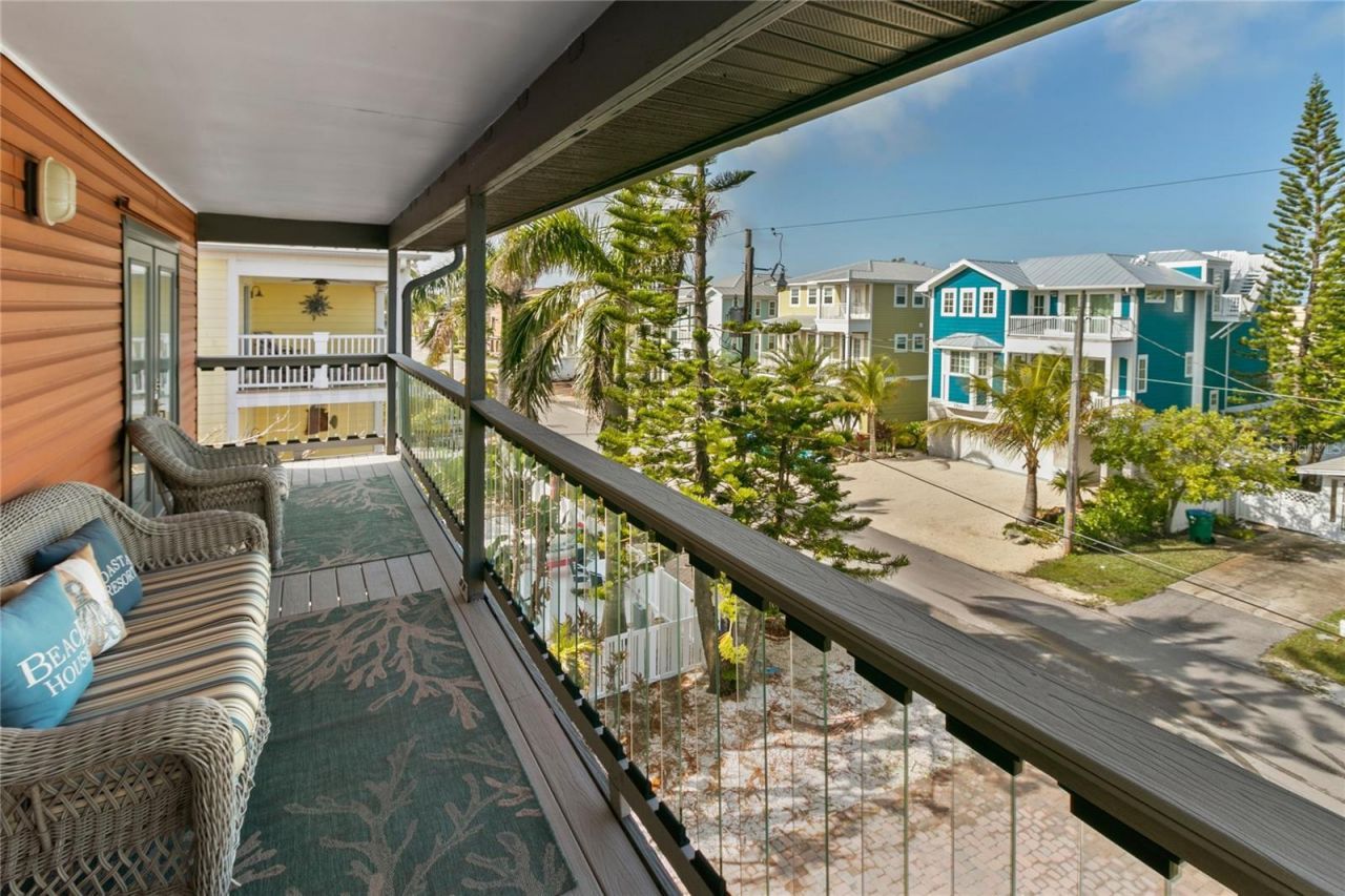 2511 Avenue C, Unit West, Bradenton Beach, FL 34217 Photo